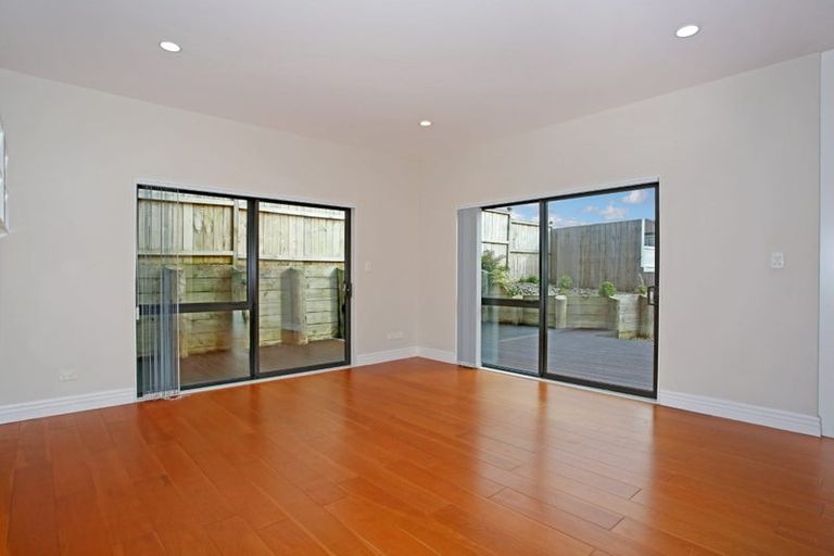 Photo of property in 21 Francesco Drive, Karaka, Papakura, 2113