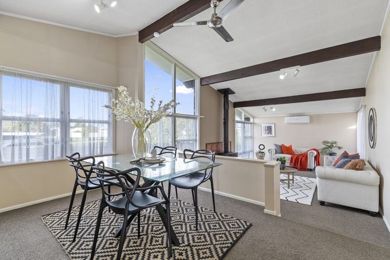 Photo of property in 262 Sandwich Road, St Andrews, Hamilton, 3200