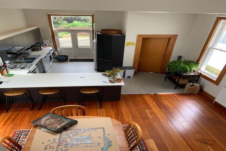 Photo of property in 54 Porritt Avenue, Mount Victoria, Wellington, 6011