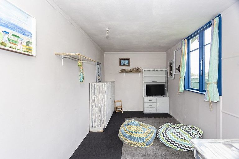 Photo of property in 8 Airedale Road, Weston, Oamaru, 9401