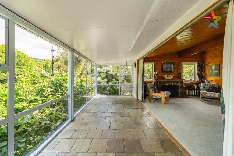Photo of property in 7 Palm Grove, Belmont, Lower Hutt, 5010