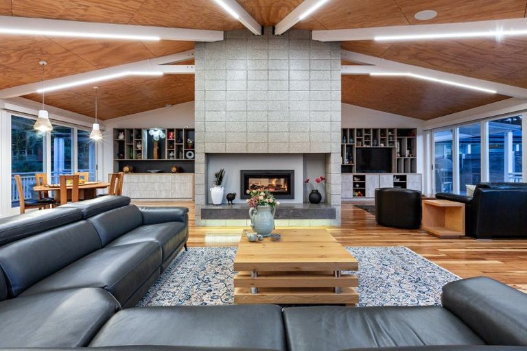 Photo of property in 997 Ohariu Valley Road, Ohariu, Wellington, 6037