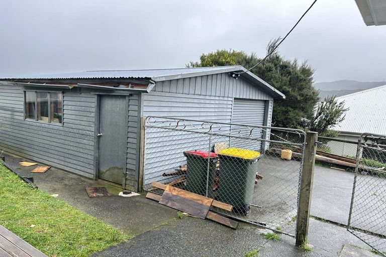 Photo of property in 61 Antrim Crescent, Wainuiomata, Lower Hutt, 5014