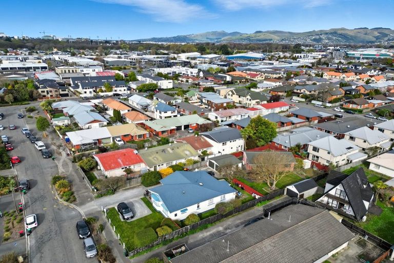 Photo of property in 2/13 Peverel Street, Riccarton, Christchurch, 8011