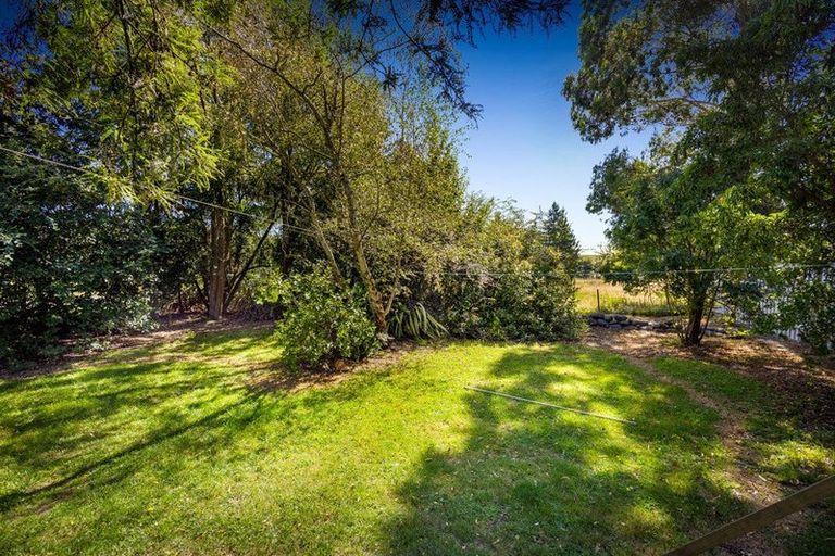 Photo of property in 9 Cliff Street, Coalgate, 7673