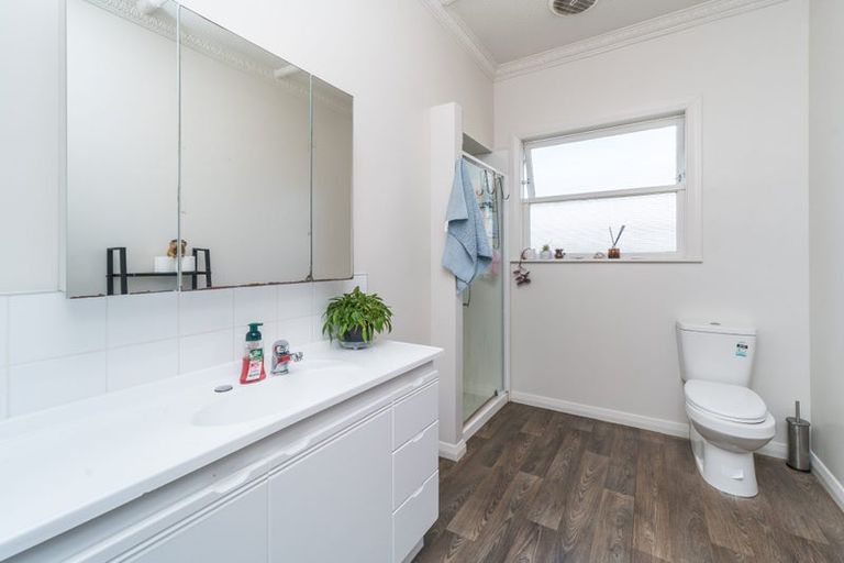 Photo of property in 3 Ranfurly Street, Hokowhitu, Palmerston North, 4410