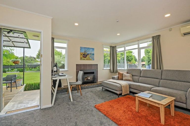 Photo of property in 21a Elliott Crescent, Havelock North, 4130