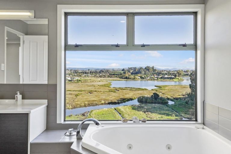 Photo of property in 72 Stephens Place, Hairini, Tauranga, 3112
