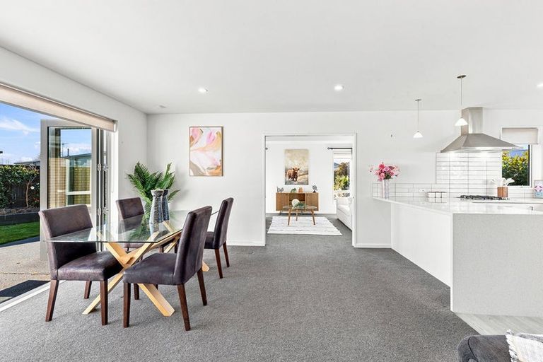 Photo of property in 4 Kilkivan Lane, Broomfield, Christchurch, 8042