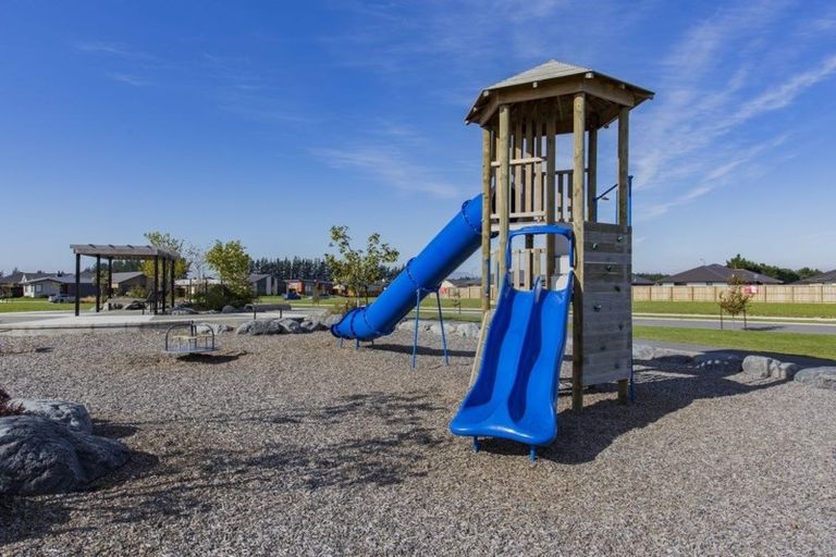 Photo of property in 9 Chandler Way, Rolleston, 7615