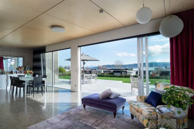 Photo of property in 12 Kurapoto Lane, Rainbow Point, Taupo, 3330