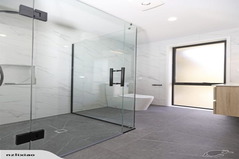 Photo of property in 87 Nobilo Road, Kumeu, 0810