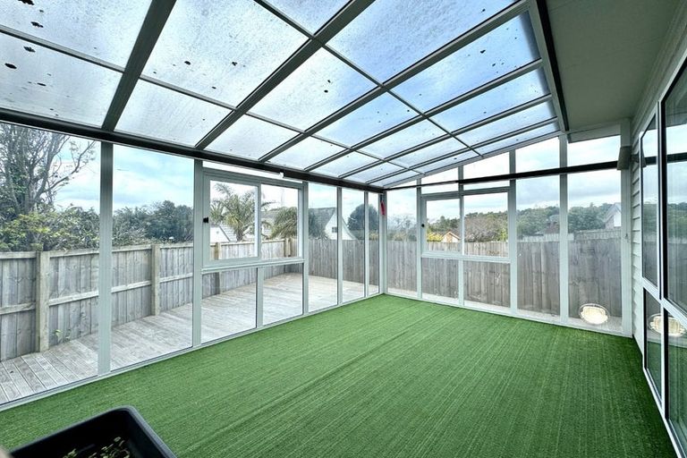 Photo of property in 152 Hill Road, The Gardens, Auckland, 2105