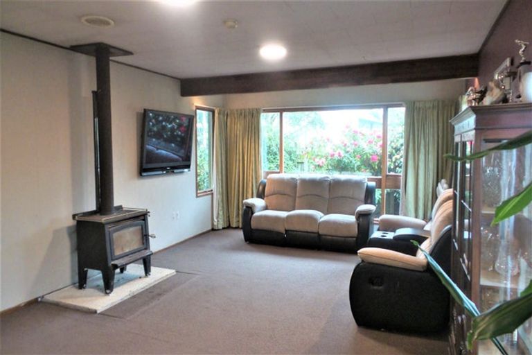 Photo of property in 10 Factory Road, Temuka, 7920