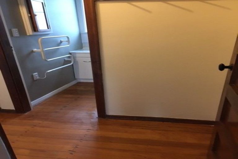 Photo of property in 8 Ashby Place, Bryndwr, Christchurch, 8052