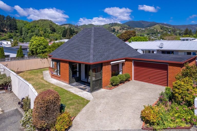 Photo of property in 9 Jenville Way, The Wood, Nelson, 7010