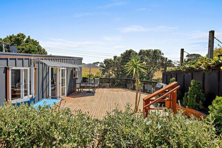 Photo of property in 50 James Mcleod Road, Shelly Beach, Helensville, 0874