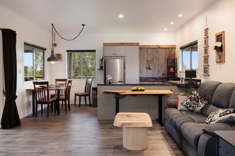 Photo of property in 390d Old Highway, Whakamarama, Tauranga, 3180