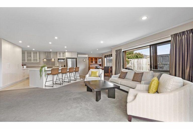 Photo of property in 13 Cole Thomas Place, Huntington, Hamilton, 3210