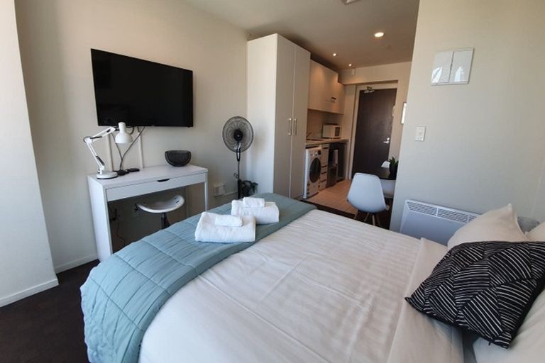 Photo of property in The Quadrant Apartments, 822/10 Waterloo Quadrant, Auckland Central, Auckland, 1010