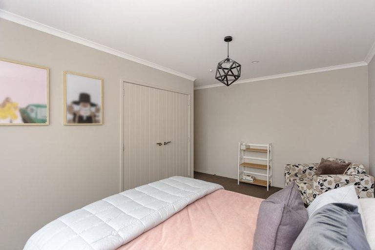 Photo of property in 94-98 Weston Road, Weston, Oamaru, 9401