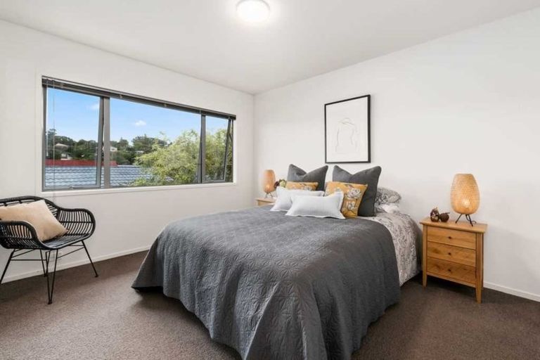 Photo of property in 1/11 Noumea Place, Mairangi Bay, Auckland, 0630