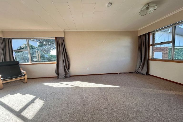 Photo of property in 256c Courtenay Street, Strandon, New Plymouth, 4312