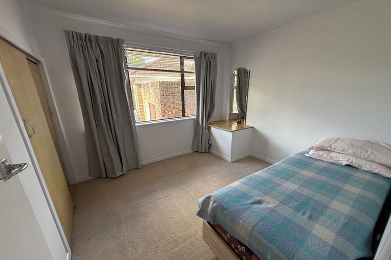 Photo of property in 3 Gill Crescent, Blockhouse Bay, Auckland, 0600