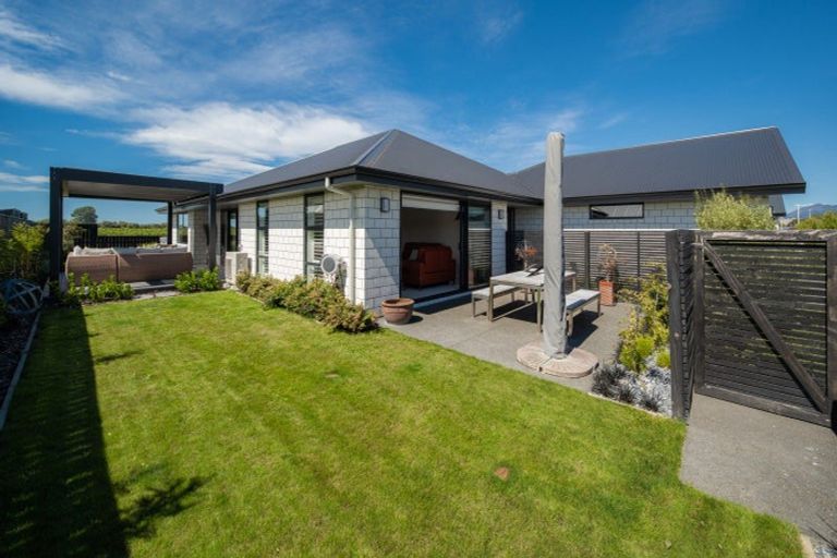 Photo of property in 8 Whitehall Drive, Springlands, Blenheim, 7201