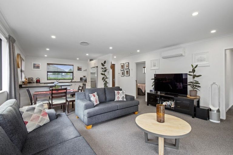 Photo of property in 12 Totara Street, Trentham, Upper Hutt, 5018