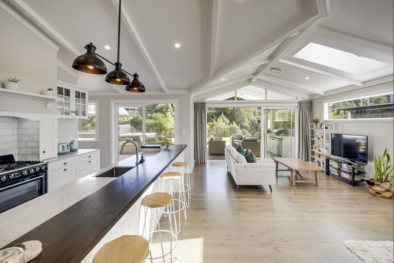 Photo of property in 22 Taruna Place, Havelock North, 4130