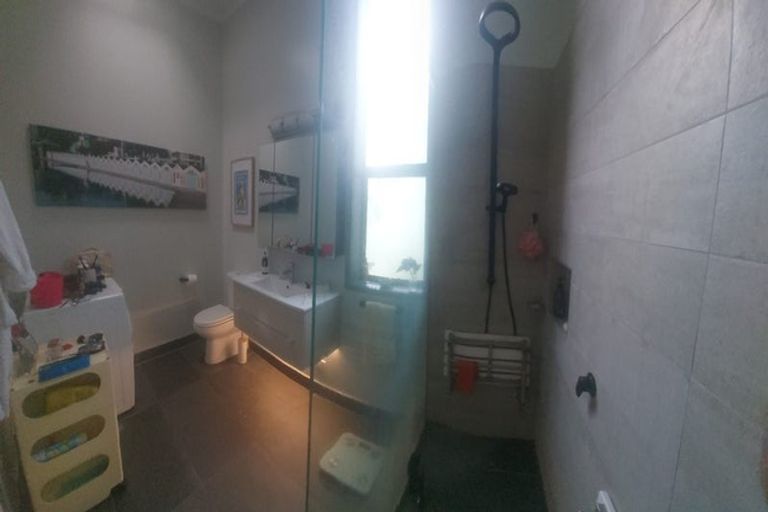 Photo of property in 1/59a Glencoe Road, Browns Bay, Auckland, 0630