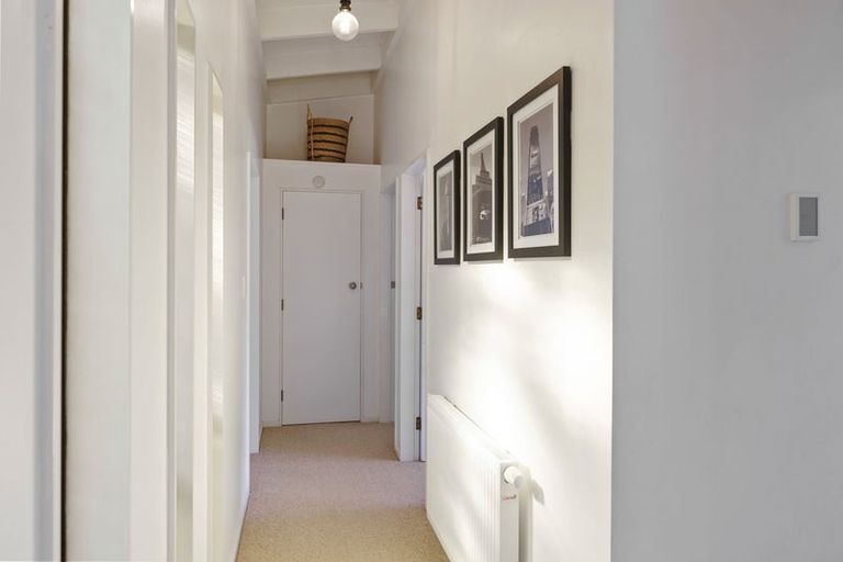 Photo of property in 27 Fincham Road, Raumati Beach, Paraparaumu, 5032