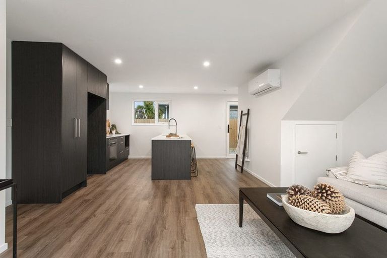 Photo of property in 1/37 Evesham Crescent, Spreydon, Christchurch, 8024