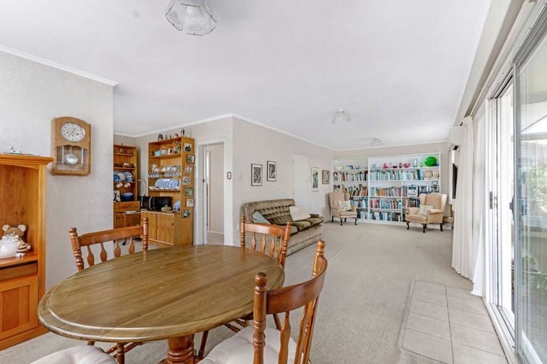 Photo of property in 10 Vogel Street, Fitzroy, New Plymouth, 4312
