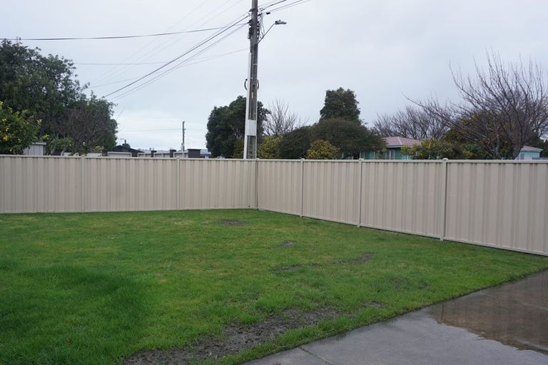 Photo of property in 28 Howard Road, Taradale, Napier, 4112