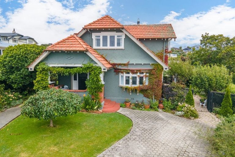 Photo of property in 18 Ure Street, South Hill, Oamaru, 9400