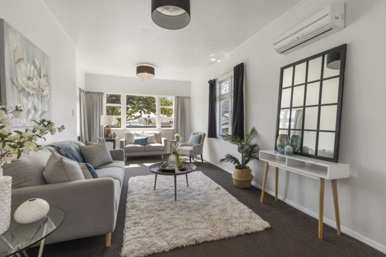 Photo of property in 28 Pilmuir Street, Hutt Central, Lower Hutt, 5010