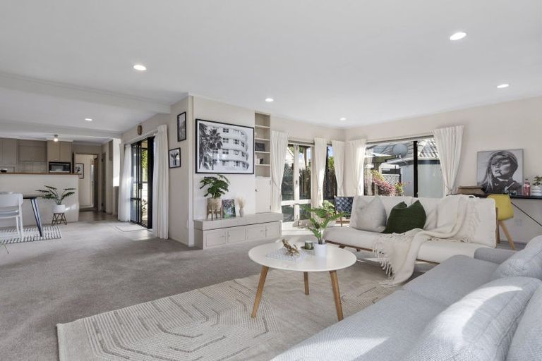 Photo of property in 298 Otumoetai Road, Otumoetai, Tauranga, 3110