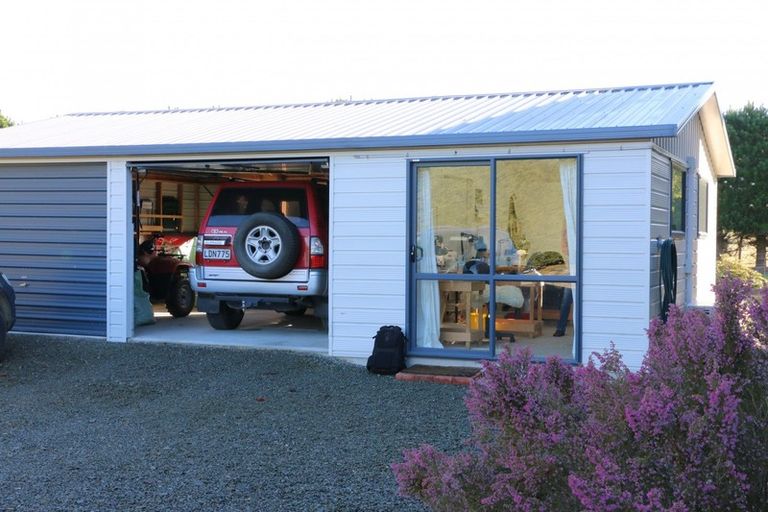 Photo of property in 30 Lucks Road, Waimate, 7980