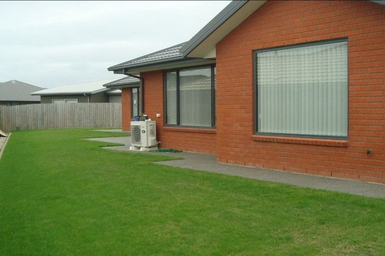 Photo of property in 18 Clematis Place, Wigram, Christchurch, 8042