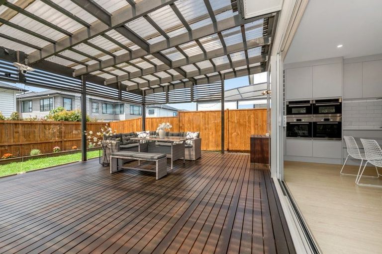Photo of property in 61 Donegal Park Drive, Flat Bush, Auckland, 2019