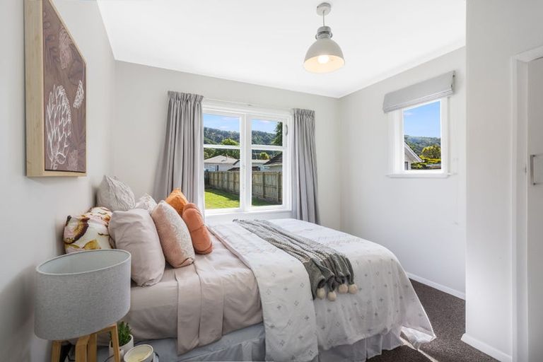 Photo of property in 15 Totara Street, Wainuiomata, Lower Hutt, 5014