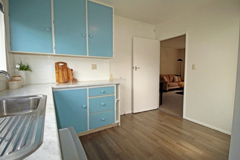 Photo of property in 2/27 Hendon Street, Edgeware, Christchurch, 8013