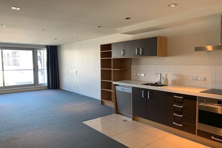 Photo of property in Monument Apartments, 2c/245 Wakefield Street, Te Aro, Wellington, 6011
