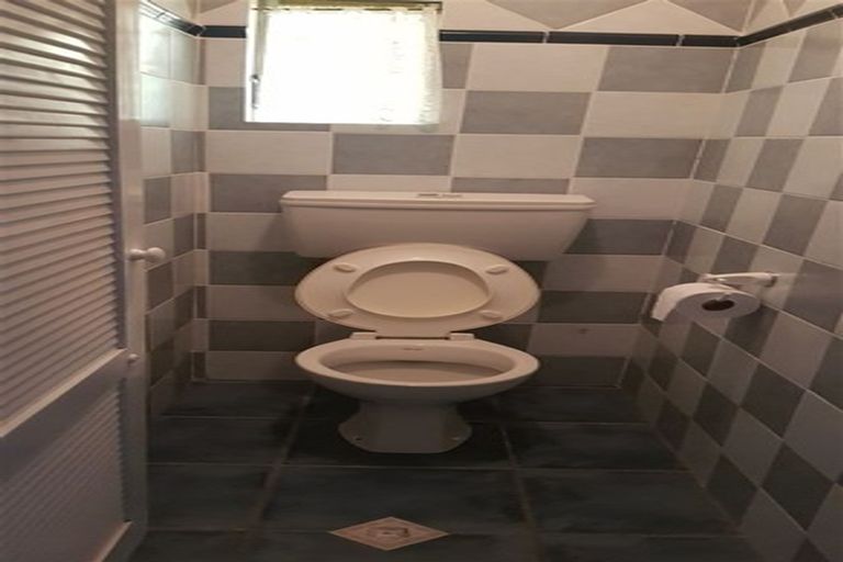 Photo of property in 3 Busing Avenue, Papakura, 2110