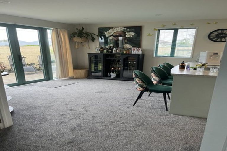 Photo of property in 266 Edgeware Road, Edgeware, Christchurch, 8013