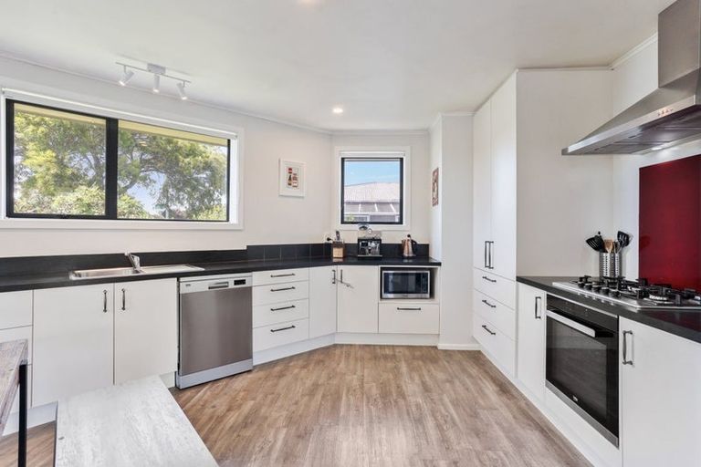 Photo of property in 25 Johns Road, Rangiora, 7400