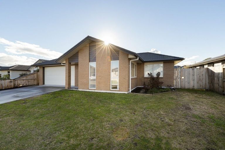 Photo of property in 22 Oka Street, Papamoa Beach, Papamoa, 3118