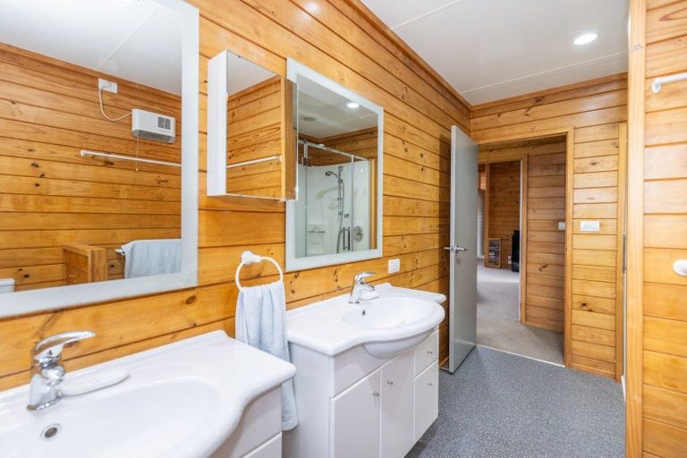 Photo of property in 1090 Rangiatea Road, Otewa, Otorohanga, 3972